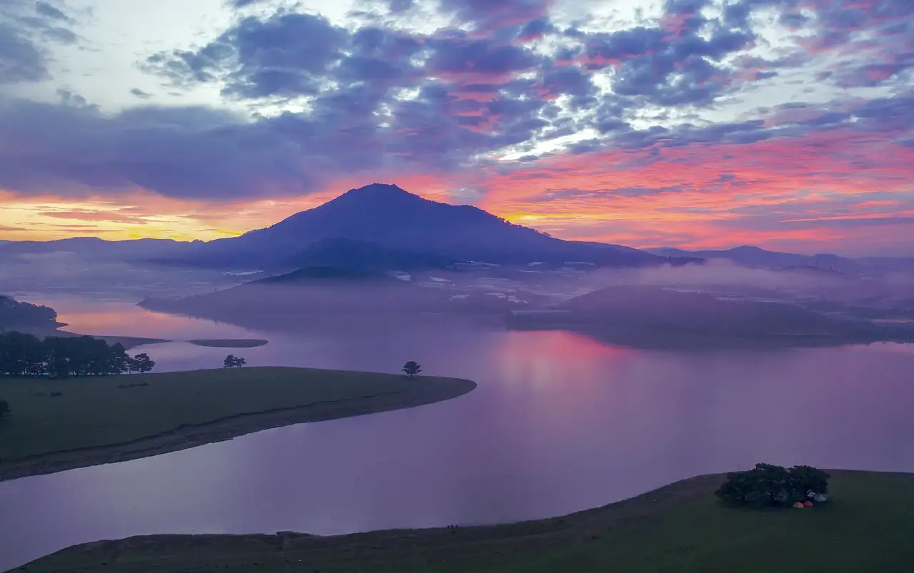What to Expect in a Nepalese Teahouse – A Trekker’s Guide
