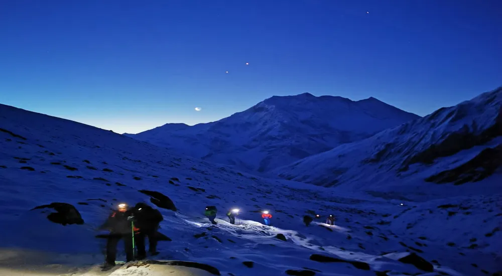 Manaslu Circuit via Pungjen Gompa